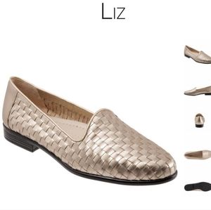 NWT Liz Trotters Pewter Basket Weave Leather Loafers Size 12W